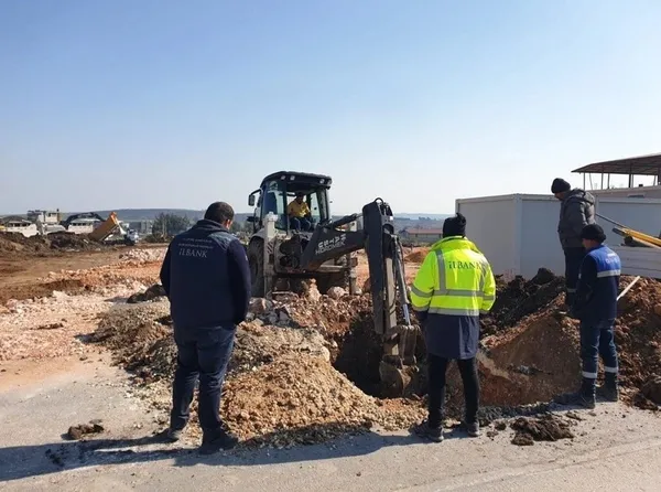 Bakanlık deprem bölgesi için teyakkuzda! Altyapı çalışmasının yüzde 98'i bitti