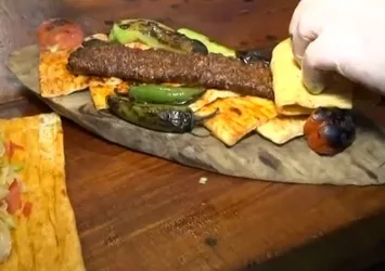 Meşhur Adana kebabı nasıl hazırlanıyor?