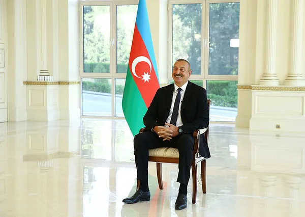 Azerbaycan Cumhurbaşkanı İlham Aliyev’den Ermenistan’da Azerbaycan bayrağının yakılmasına sert tepki