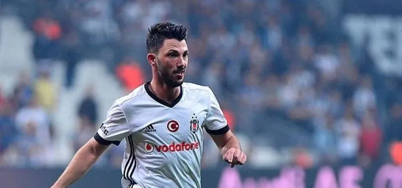 Tolgay'ın tercihi Fenerbahçe'den yana oldu!