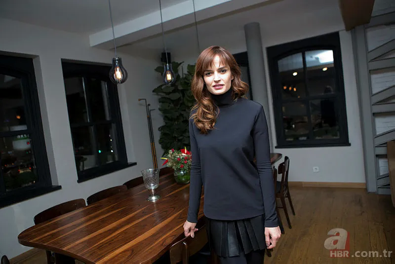 Selin Demiratar iş insanı sevgilisi Mehmet Ali Çebi ile sessiz sedasız evlendi! 2