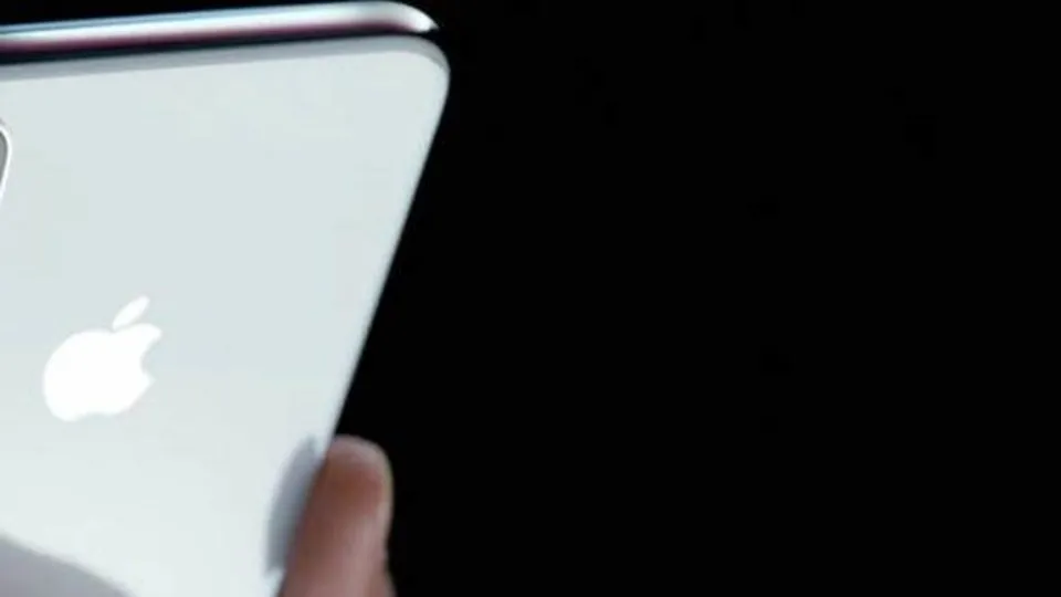 Yeni iPhone ortaya çıktı!