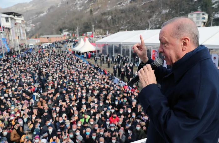 Son dakika: Başkan Erdoğan Giresun’da! Selzedeler yeni yuvalarına kavuştu