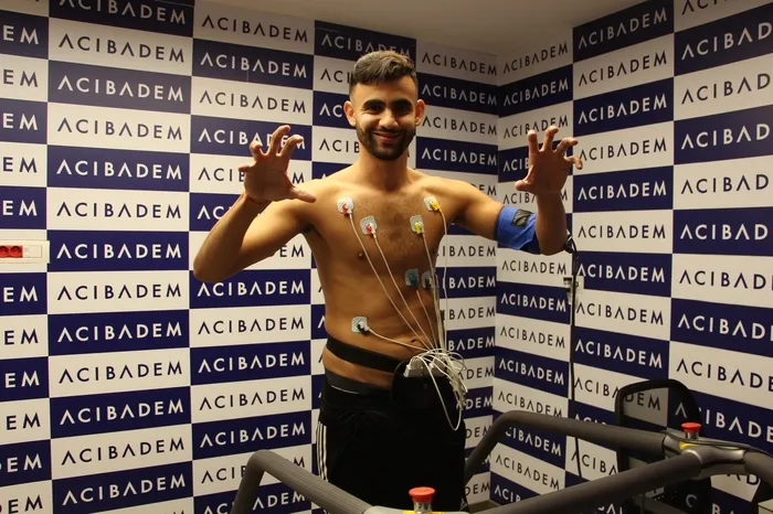 Beşiktaş'ın yeni transferi Ghezzal sağlık kontrolünden geçti - 1