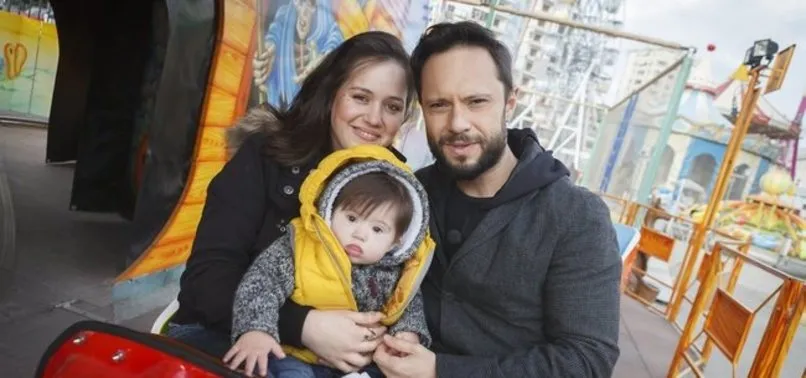 ŞARKICI ÖZGÜN: EDİZ BİZİ +1 DAHA FAZLA SEVİYOR