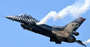 Teknofest KKTC’de Solotürk gösteri yaptı