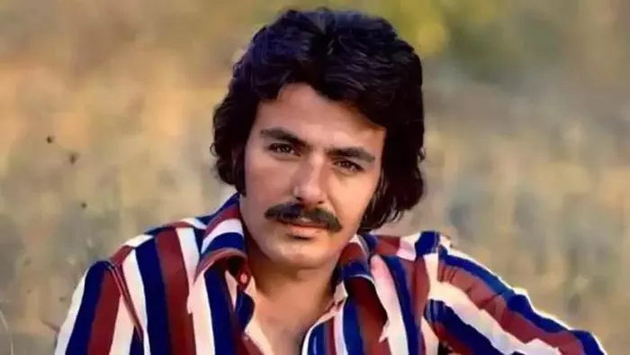 sanat-camiasinin-aci-kaybi-ferdi-tayfur-hayatini-kaybetti-1735838129616.jpeg Sanat camiasının acı kaybı! Ferdi Tayfur hayatını kaybetti | MHP lideri Bahçeli'den taziye mesajı - 7