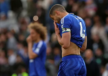 Premier Lig'de Leicester City küme düştü