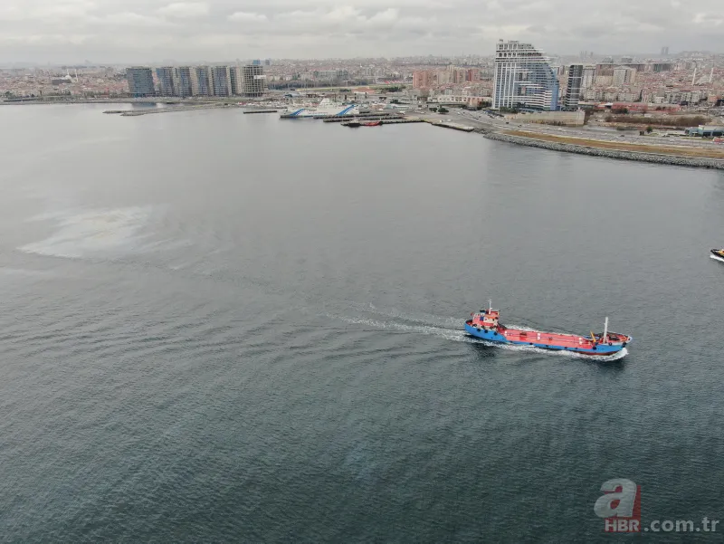 Zeytinburnu açıkları, gemi yoğunluğundan adeta limana döndü! 11