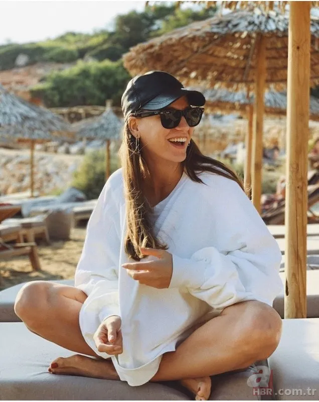 Serenay Sarıkaya korkunç saldırı sonrası ilk kez konuştu 12