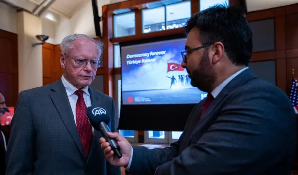 James Jeffrey: 15 Temmuz ile 11 Eylül’e aynı şekilde bakılmalı