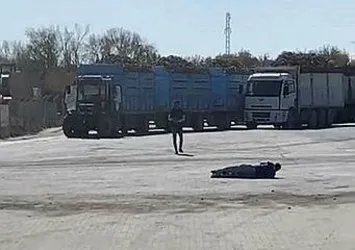 Şeker fabrikasında dehşet anları! Çiftçilerin silahlı kavgası