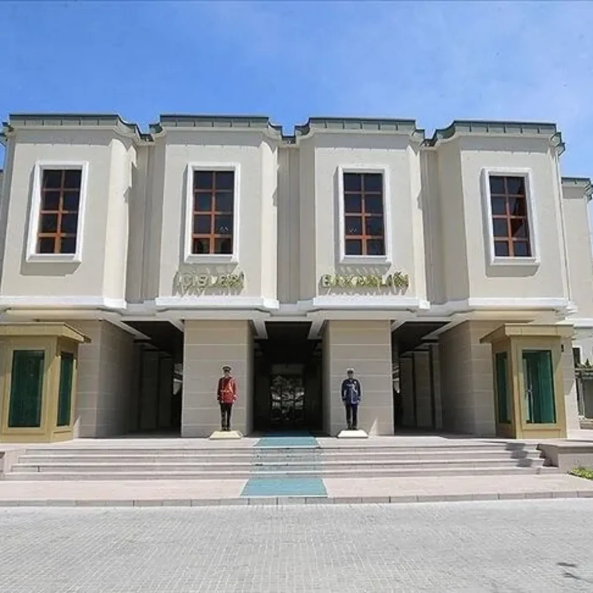 Sahipsiz köpek saldırıları sonrası iki belediye başkanına soruşturma izni