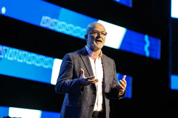 Zirve 23, 15 Ekim Cumartesi günü Volkswagen Arena’da gençlerle buluşuyor