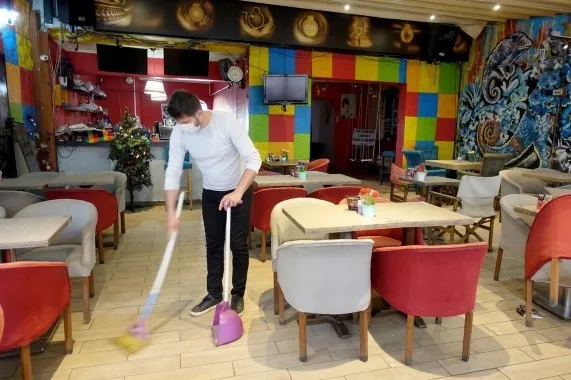 Hazine ve Maliye Bakanı Berat Albayrak: Alın teriyle rızkını kazanan milletimize bol kazançlar