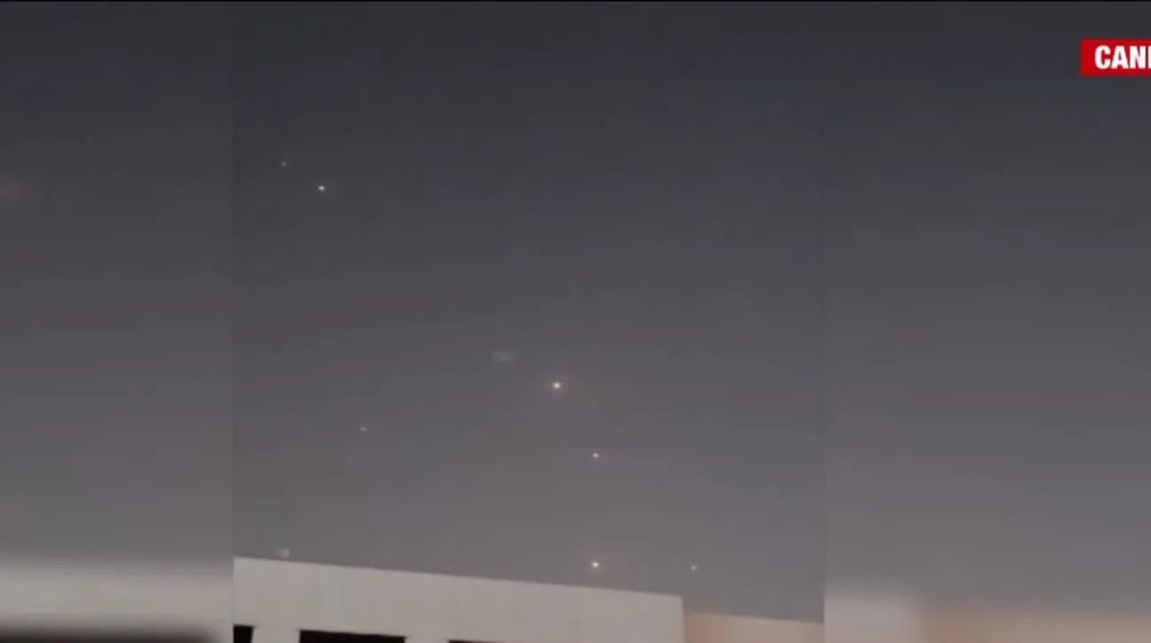 İran'dan Katar'a hava saldırısı