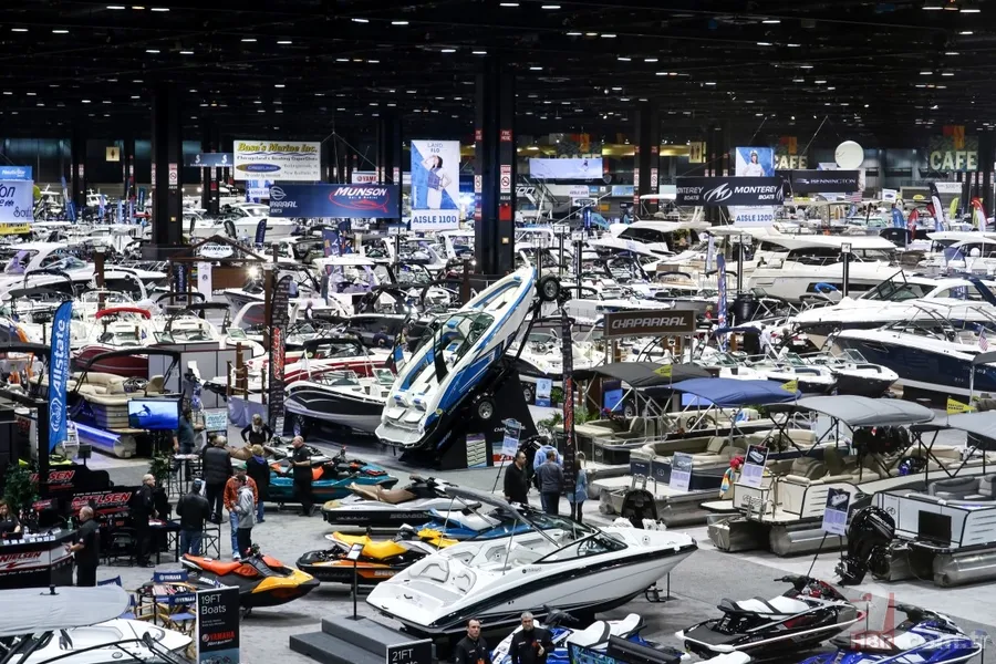 Milyon dolarlık yatlar Chicago’da görücüye çıktı 1