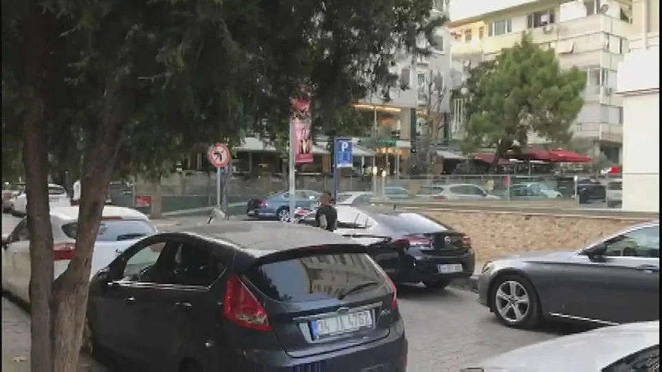 Kadıköy’de değnekçiye gözaltı! Vatandaş ihbar etti