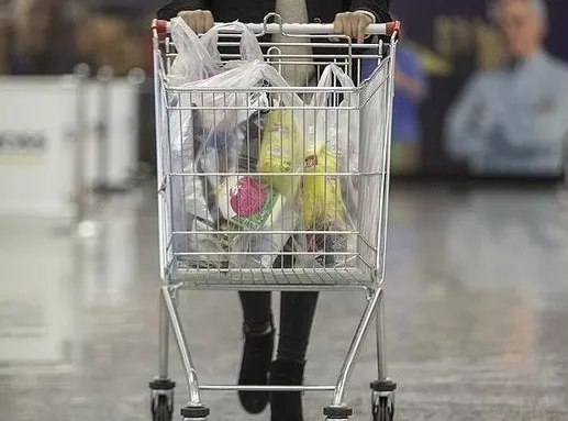 Market alışverişinde yeni dönem! Ücretli naylon poşetten sonra yeni sistem geliyor