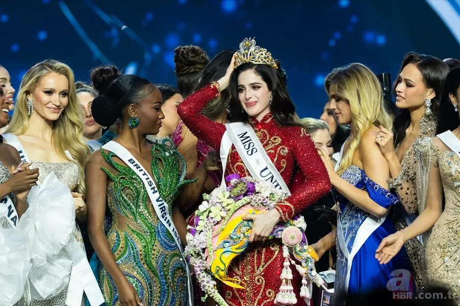 Taç gözyaşlarıyla geldi: Kainat Güzellik Yarışması birincisi Fatima Bosch kimdir? 1