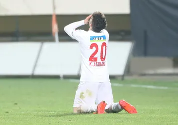 Beşiktaş orta saha transferini açıkladı: Sivasspor'dan Kerem Atakan Kesgin resmen Kara Kartal'da