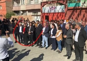 Emniyet Genel Müdürlüğü HDP'nin 'Hasan Özgüneş’e polis tarafından mermi çekirdeği fırlatıldı' iftirasını yalanladı! Fizik kurallarını tersine işletmek...