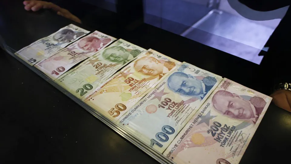 Türk Lirası'na geçene yüzde 25 kar! Ekonomide KİT heyecanı! İşte yeni sistemin ayrıntıları