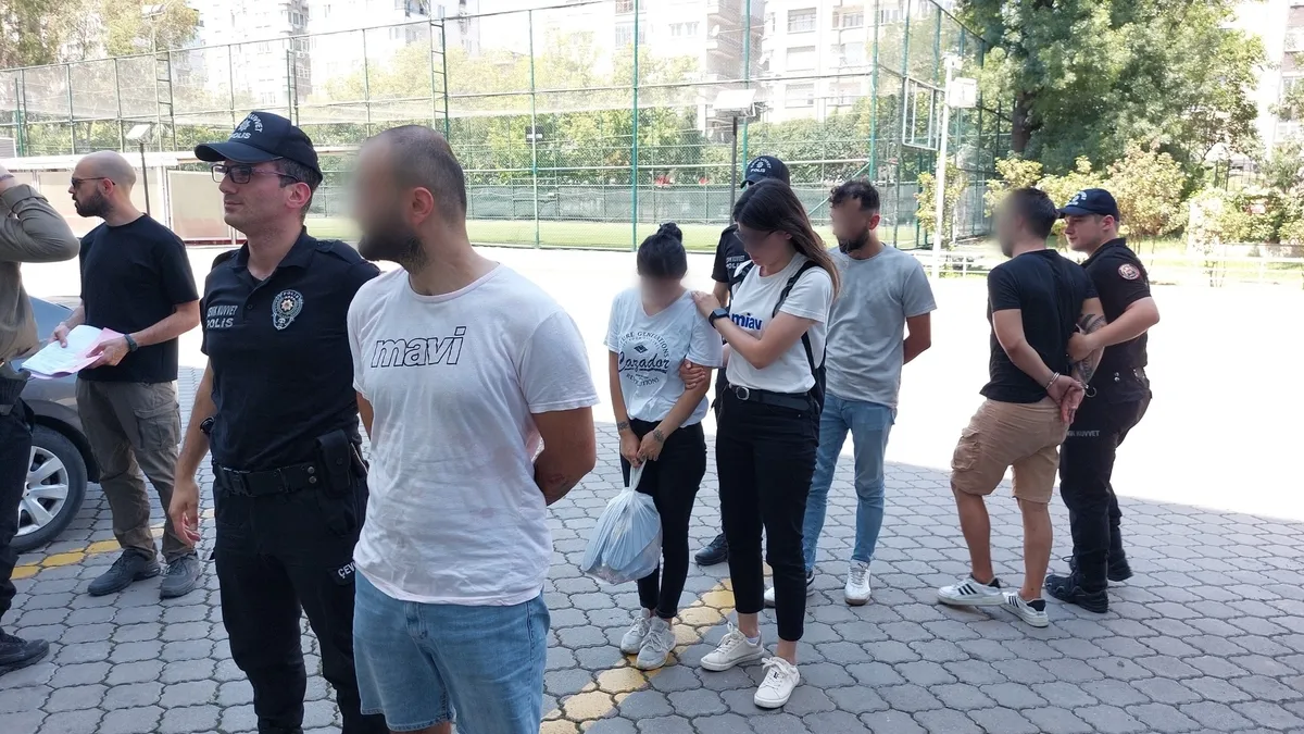Samsun'da uyuşturucu operasyonu: 5 gözaltı