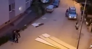 Karabükte fırtına engeli: Çatılar yola uçtu