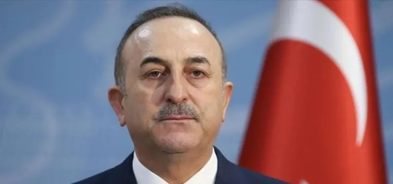 Bakan Çavuşoğlu, Gabon'un yeni Dışişleri Bakanını tebrik etti