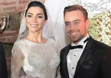 Merve Boluğur ve Murat Dalkılıç boşanıyor