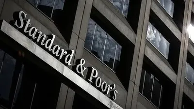 S&P Türkiye’nin kredi notunu artırdı!