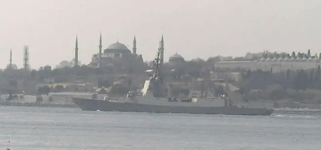 Son dakika: İspanya savaş gemisi İstanbul Boğazı’ndan geçti