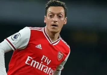 Mesut Özil'den örnek davranış