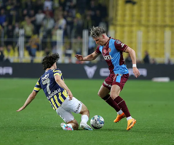Kanarya’dan derbide Fırtına’ya geçit yok! Fenerbahçe 3-1 Trabzonspor MAÇ SONUCU