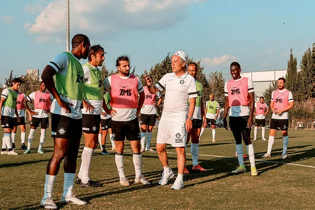 18 yıl sonra dev derbi! Altay Göztepe maçı ne zaman, saat kaçta? Süper Lig 5. hafta Altay Göztepe maçı hangi kanalda?