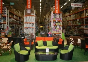 Son dakika haberi: Ünlü yapı markete kayyum atandı