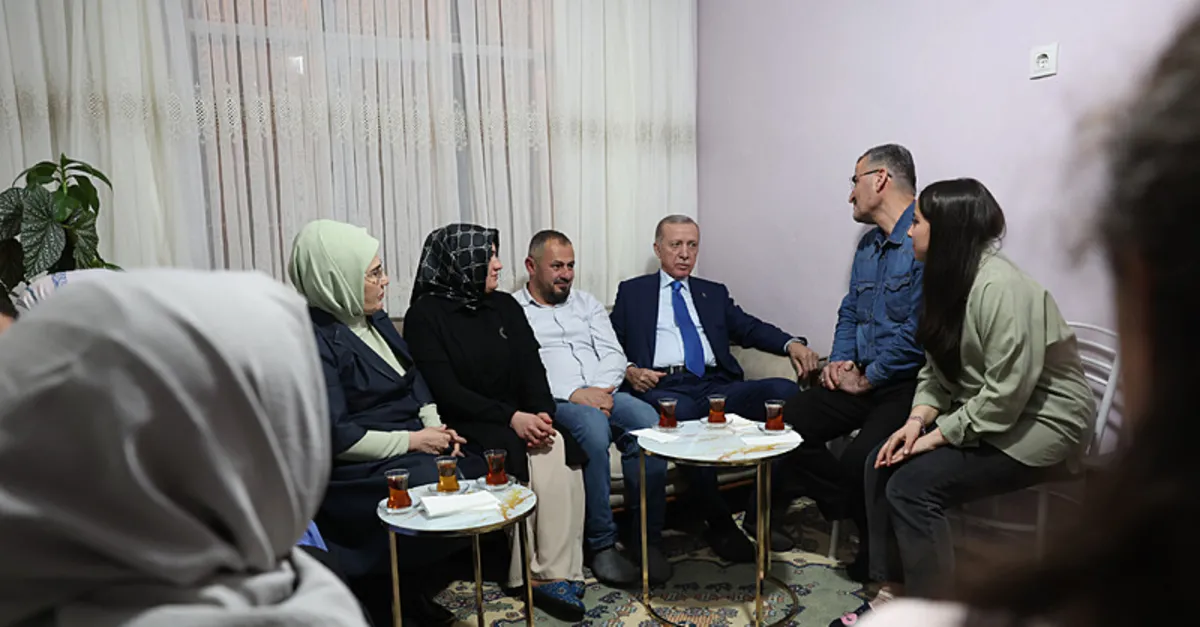 Başkan Erdoğan ve eşi Emine Erdoğan'ın iftarda ziyaret ettiği aile heyecanını paylaştı!