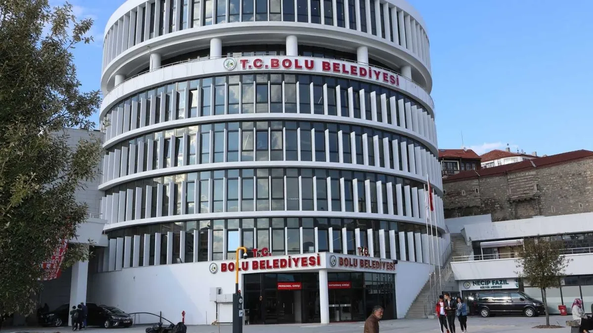 Bolu Belediyesi'nde jandarma operasyonu!