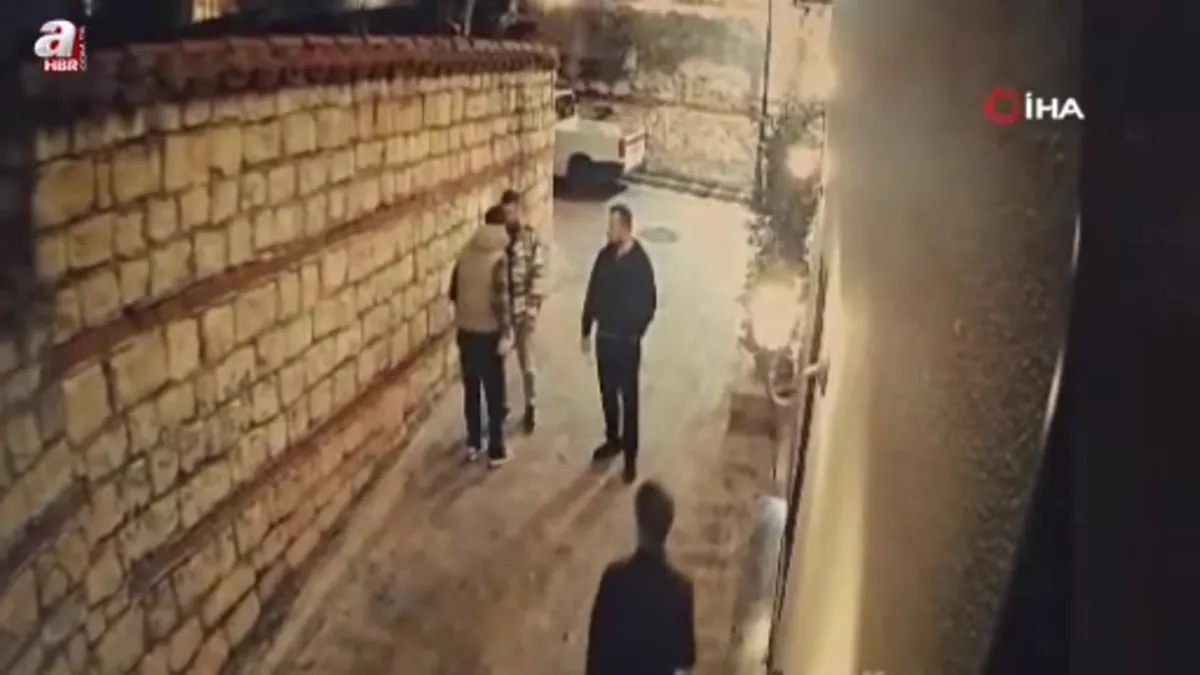 Antalya’da güvenlik görevlisinin hayatını kaybettiği saldırı anı kamerada