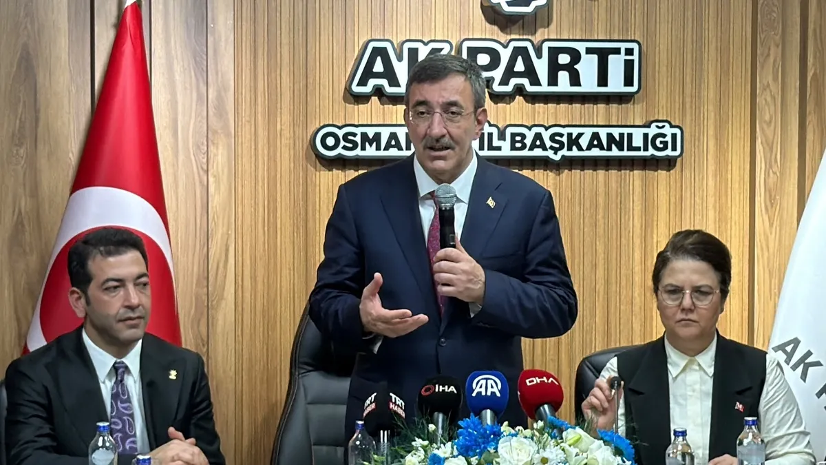 Cevdet Yılmaz'dan siyasi istikrar vurgusu: Enflasyon birinci önceliğimiz, onu da çözeceğiz