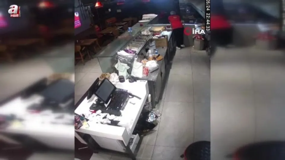 Dönerci ve rezidansa kurşun yağmuru