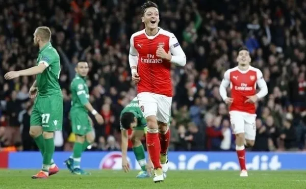 Son dakika: Mesut Özil İstanbul'a geliyor! İşte uçağın iniş saati - 3