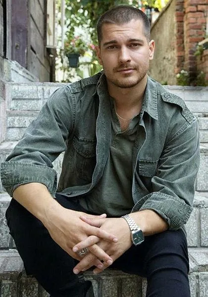 Duygu Sarışın hüsrana uğradı! Çağatay Ulusoy tüm planları bozdu