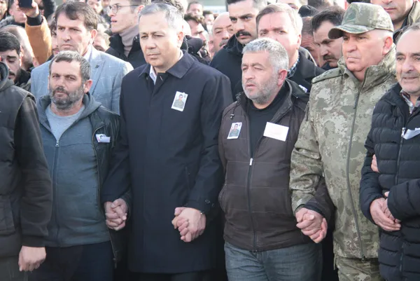 Pençe-Kilit şehidi Piyade Sözleşmeli Er Salih Ay’a veda