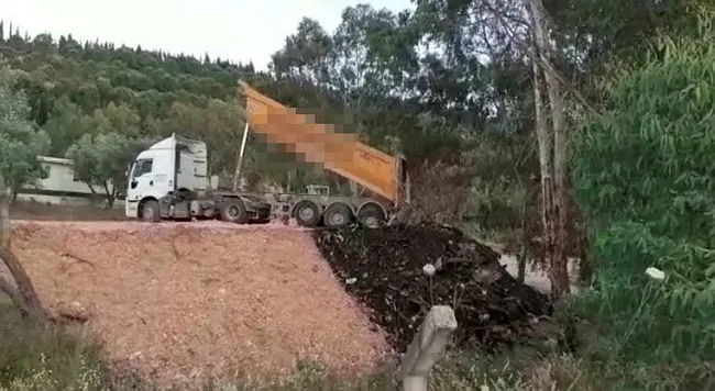 İzmir'de kimyasal atık paniği! Vatandaş isyan etti: Artık sahip çıkılsın - 2