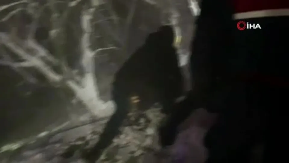 Bursa’da feci kaza: Uçuruma yuvarlandılar!