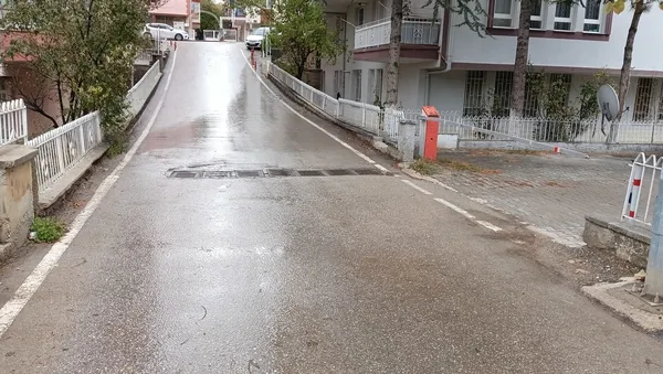 1701350947397.jpg Ankara'da kan donduran olay: Taksi şoförünü öldüresiye dövdü - 2