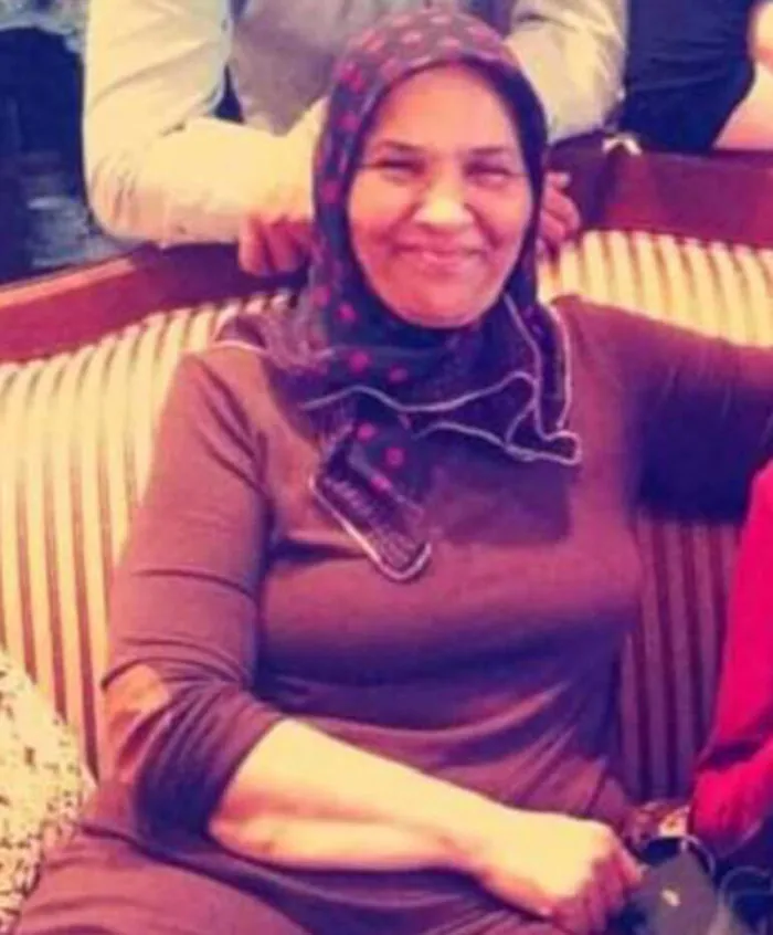 Sanatçı Selim Sesler’in eşi Nuran Sesler koronavirüsten hayatını kaybetti - 1