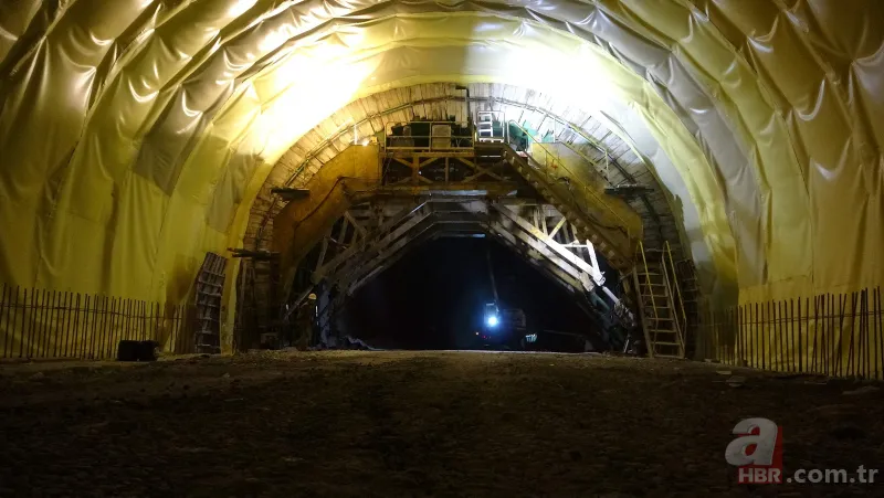 Zigana Tüneli'nde sona doğru! Dünyanın ikinci, Avrupa'nın ve Türkiye'nin en uzun çift tüplü karayolu tüneli olacak 5